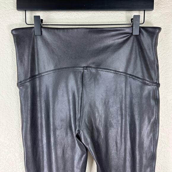 Spanx Faux Leather Look Black Leggings Size XL holiday dancing with boots - Picture 4 of 9